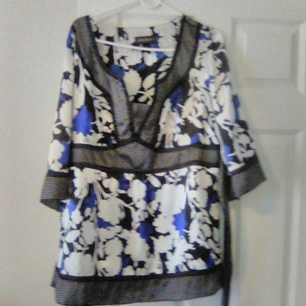 Women's Lane Bryant Blue/White Floral Kimono Style Blouse (18/20)